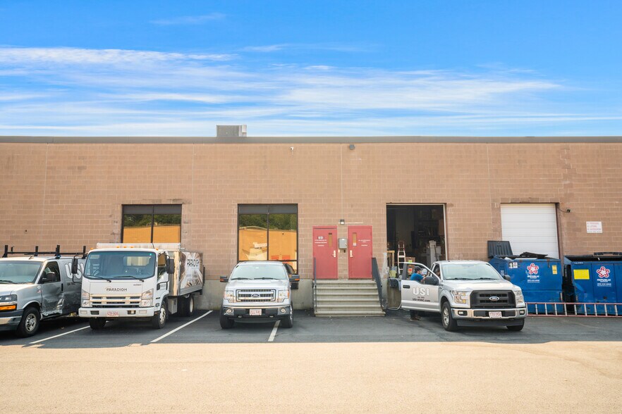 6-10 Cook St, Billerica, MA à louer - Photo du bâtiment - Image 2 de 6