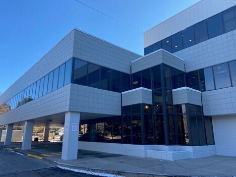 13701 E Mississippi Ave, Aurora, CO à louer Photo du bâtiment- Image 1 de 6