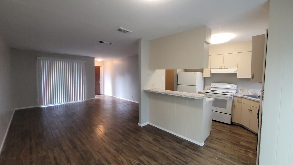 521 Southtrail Dr, San Antonio, TX à vendre - Photo du bâtiment - Image 3 de 22
