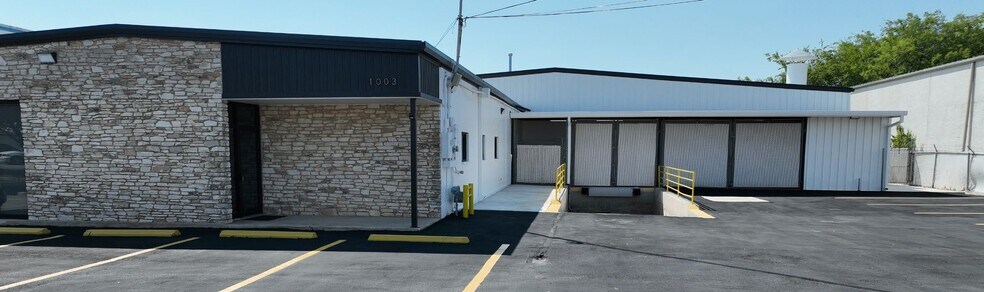 1003 Paulsun Dr, San Antonio, TX for sale - Building Photo - Image 2 of 9