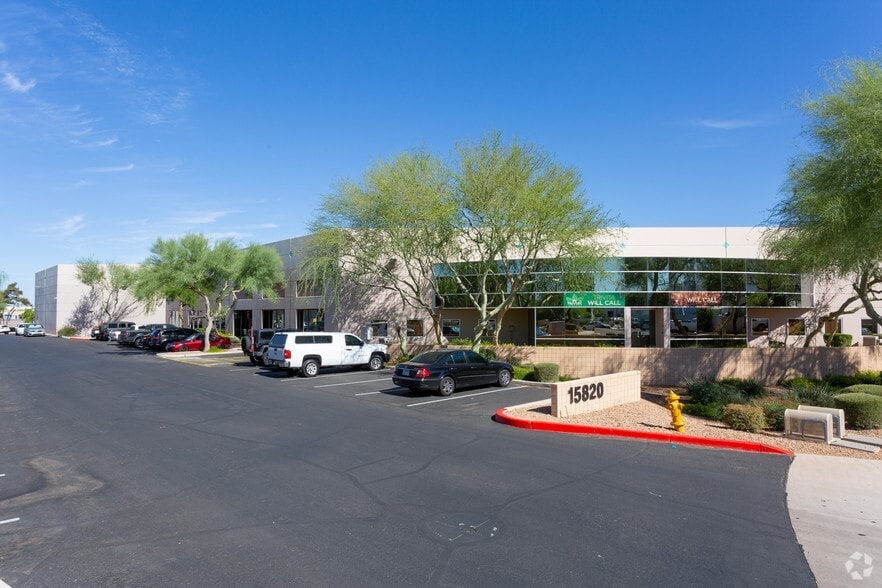 15820 N 84th St, Scottsdale, AZ for lease - Building Photo - Image 1 of 7