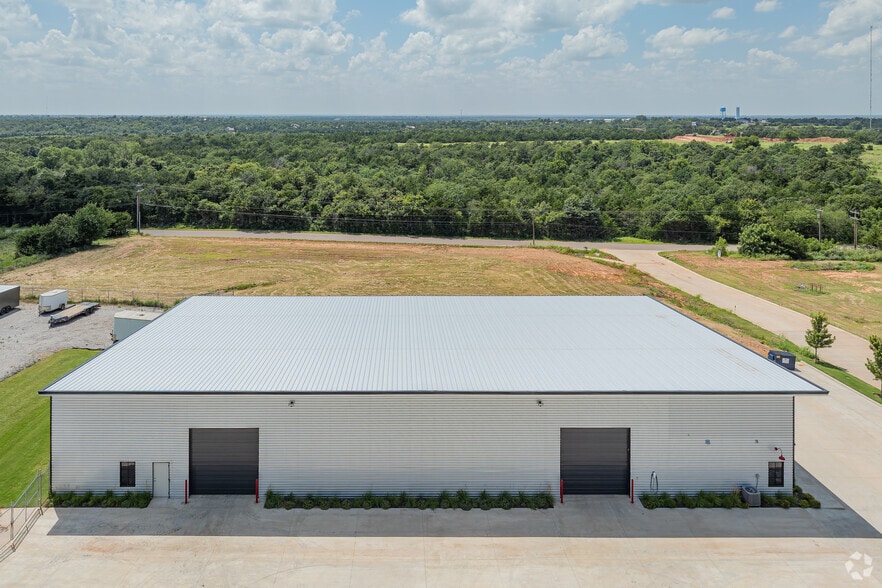 1577 Freedom Market Pl, Edmond, OK for sale - Building Photo - Image 2 of 7