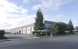 300 Park Center Dr, Hollister CA - Warehouse