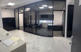 151 Industrial Loop, Staten Island, NY for lease Interior Photo- Image 2 of 2