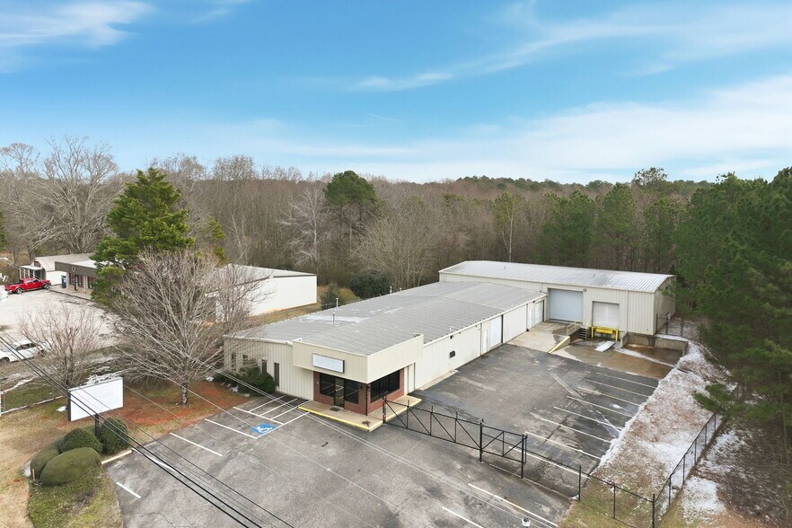 3743 Old Flowery Branch Rd, Oakwood, GA for lease - Building Photo - Image 3 of 46