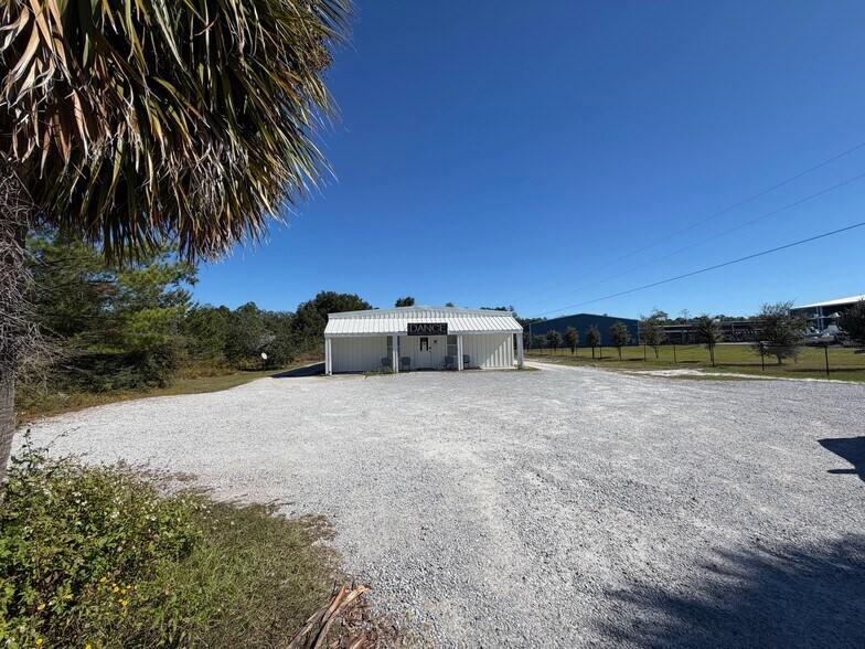 17287 Us-331, Freeport, FL à louer - Photo du bâtiment - Image 2 de 2