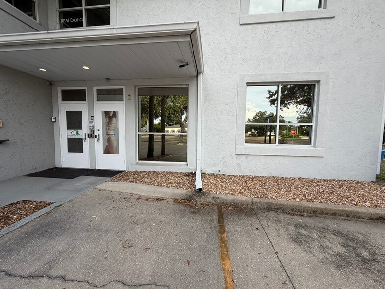 2100 S Tamiami Trl, Sarasota, FL for lease - Building Photo - Image 2 of 6