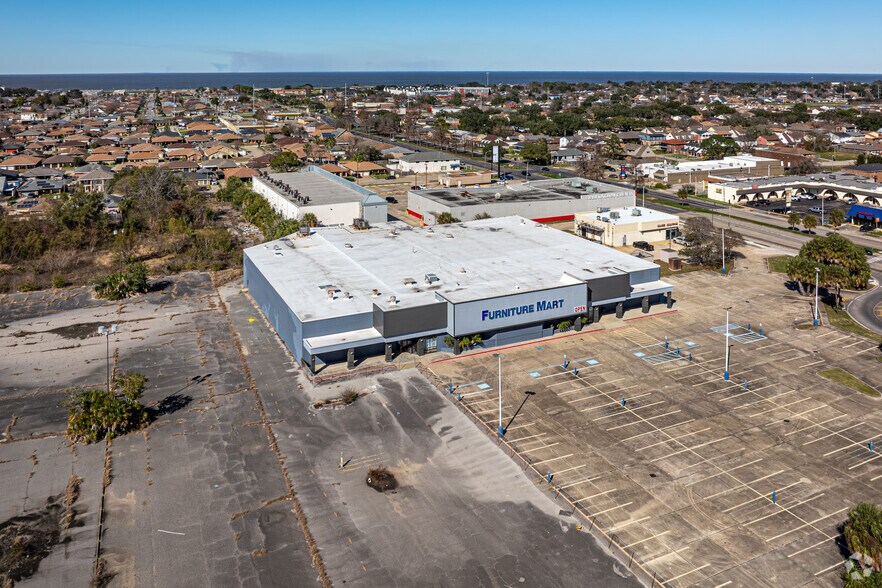 9921 I-10 Service Rd, New Orleans, LA à louer - Aérien - Image 2 de 7