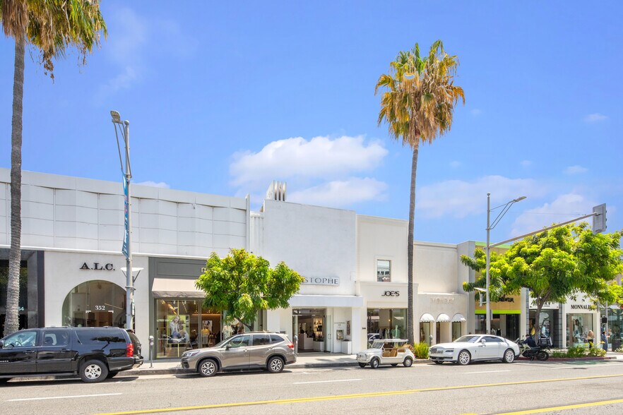 348 N Beverly Dr, Beverly Hills, CA à louer - Photo du bâtiment - Image 2 de 4