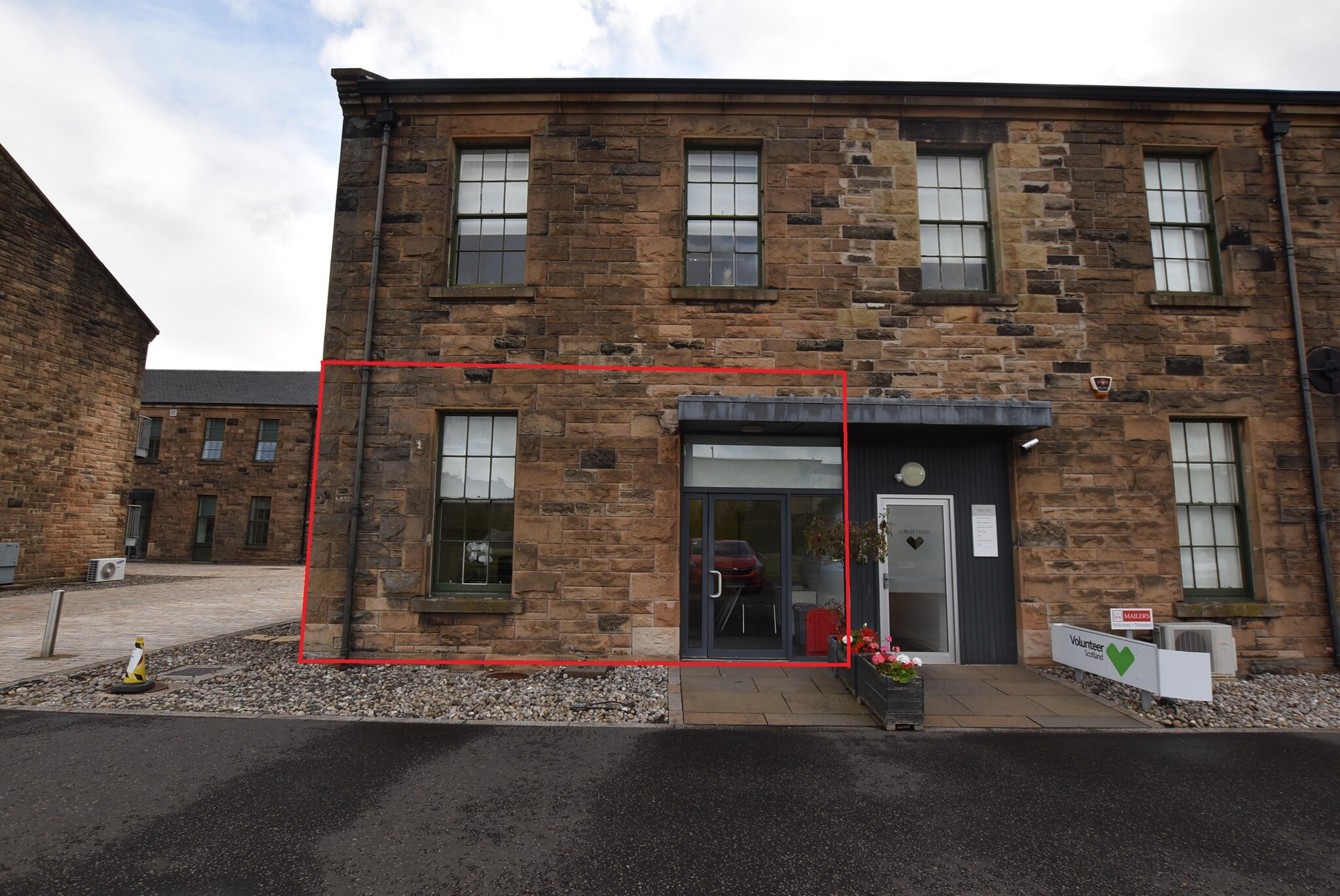 Jubilee House, The Barracks, Forthside Way, Way, Stirling for lease Primary Photo- Image 1 of 6