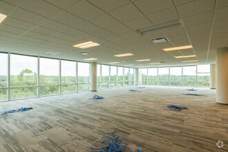 12470 Telecom Dr, Tampa, FL for lease Interior Photo- Image 2 of 9