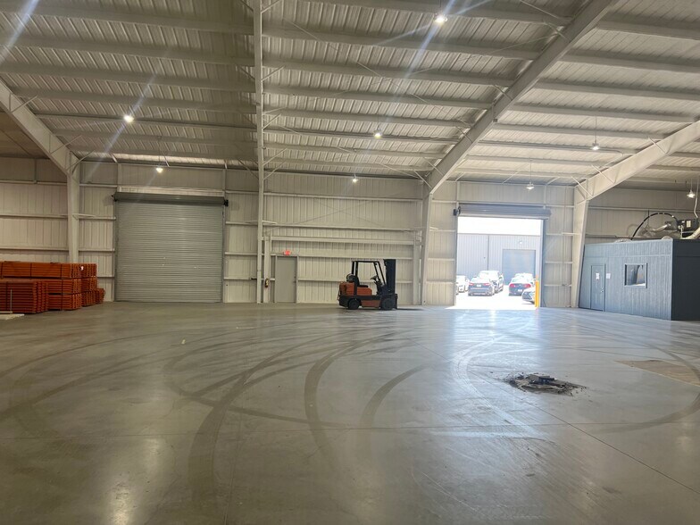 138 Leopard Rd, Rhome, TX à louer - Photo du bâtiment - Image 3 de 11