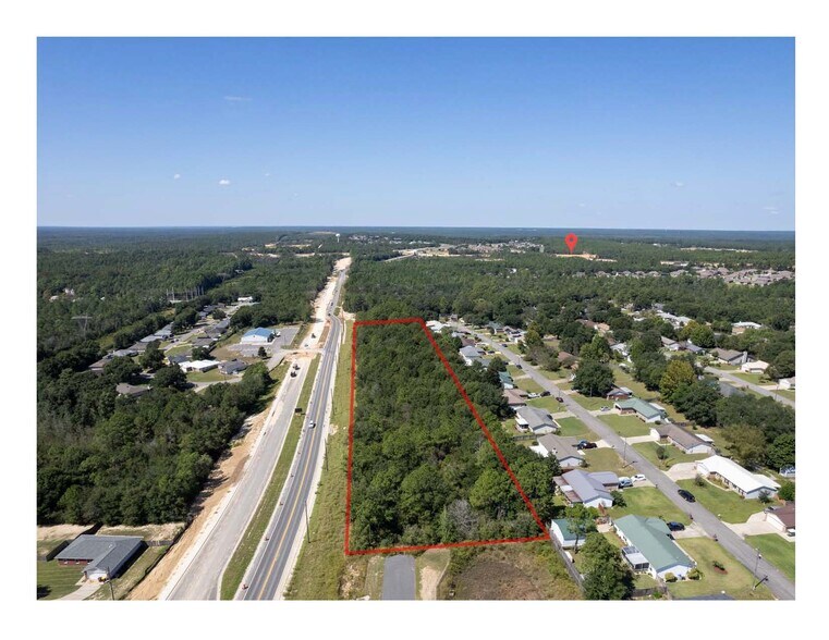 1985 PJ Adams Pkwy, Crestview, FL à vendre - Photo du bâtiment - Image 2 de 17