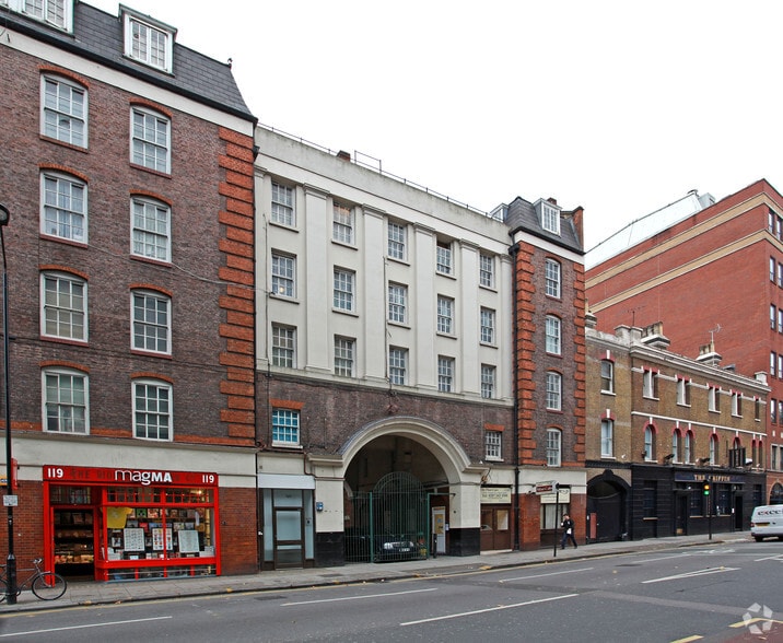 121-123 Clerkenwell Rd, Londres à louer - Photo du bâtiment - Image 2 de 2