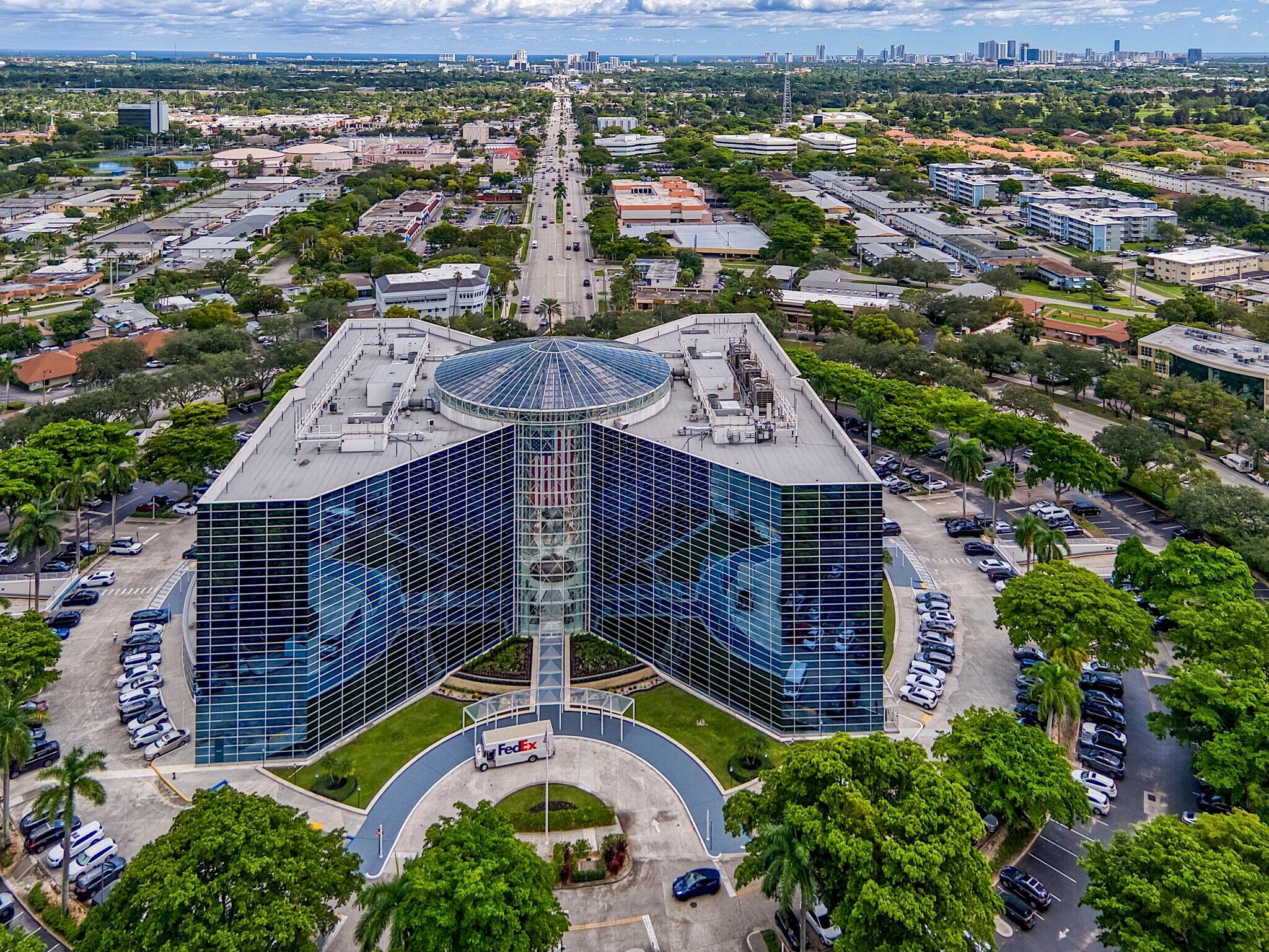 4000 hollywood Blvd, Hollywood, FL for lease Primary Photo- Image 1 of 11