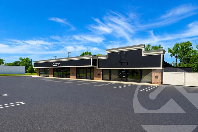 More details for 27690-27720 Joy Rd, Livonia, MI - Flex for Lease