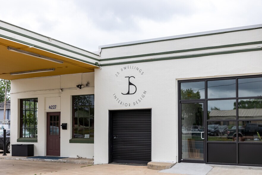 4227 Guadalupe St, Austin, TX à vendre - Photo du bâtiment - Image 1 de 1