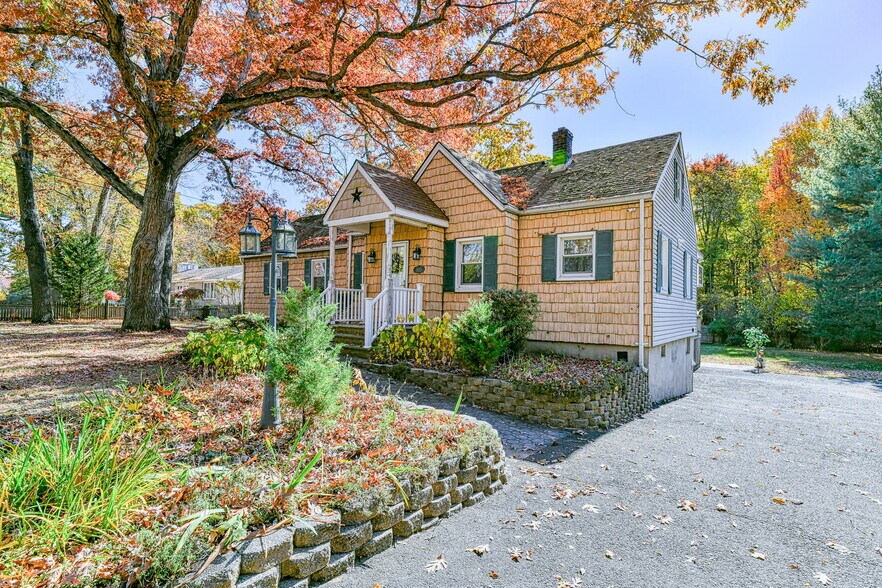 815 Marlboro Rd, Old Bridge, NJ à vendre - Photo du bâtiment - Image 1 de 13