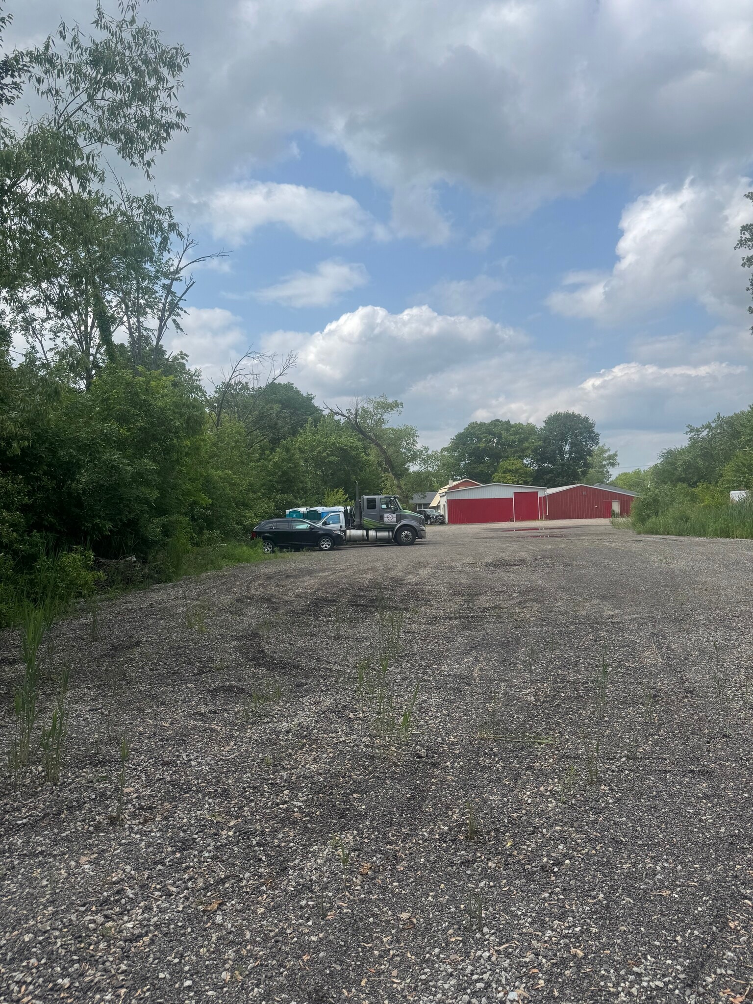 33W109 Butterfield Rd, Batavia, IL for lease Building Photo- Image 1 of 3