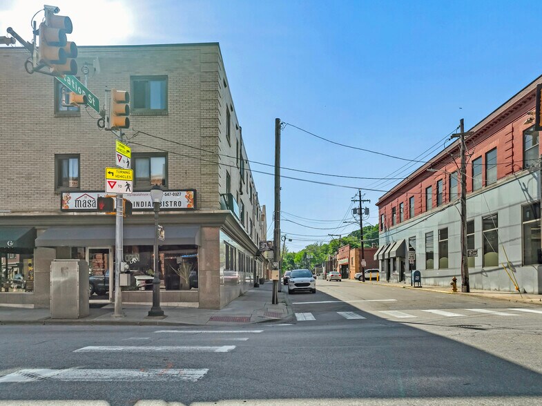 500 Washington Ave, Bridgeville, PA à louer - Photo du bâtiment - Image 3 de 8