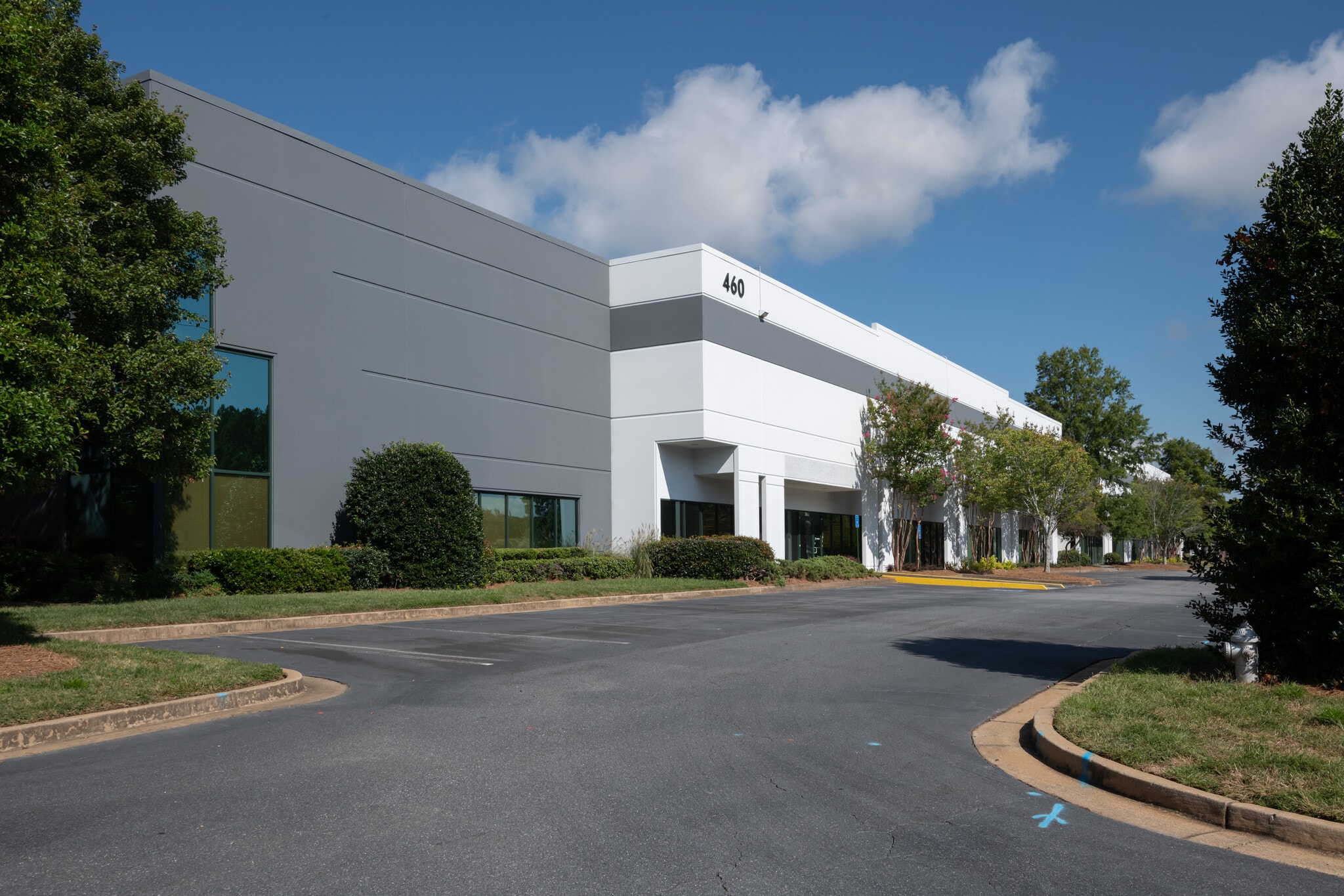 460 Horizon Dr, Suwanee, GA for lease Building Photo- Image 1 of 4