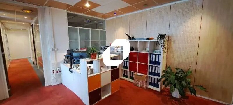 221 Boulevard Davout, Paris for lease - Interior Photo - Image 1 of 10