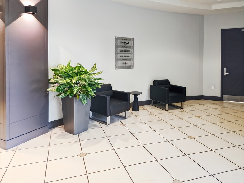 330 Crossing Blvd, Orange Park, FL for lease - Interior Photo - Image 3 of 12