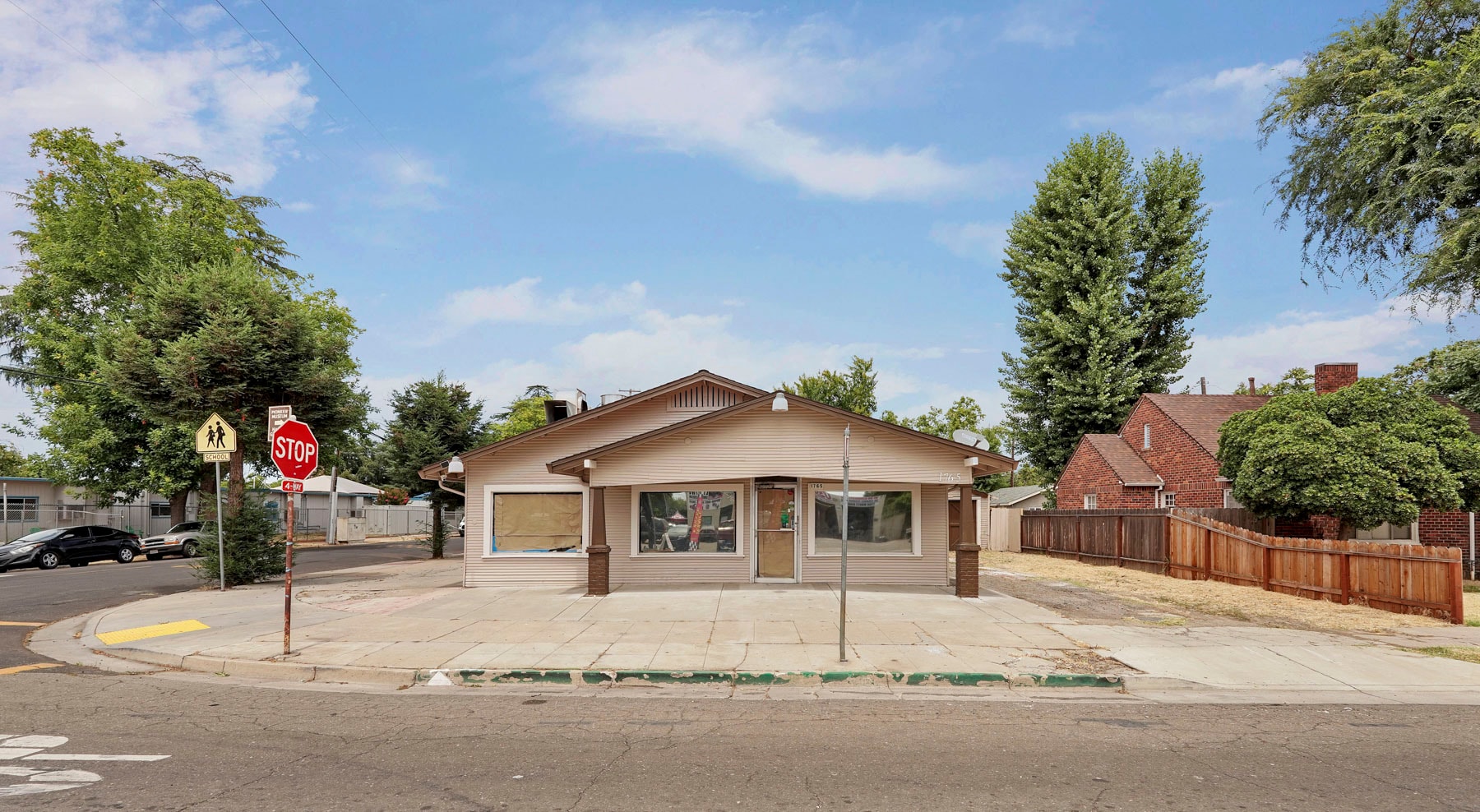 1765 Monte Diablo Ave, Stockton, CA à vendre Photo principale- Image 1 de 30