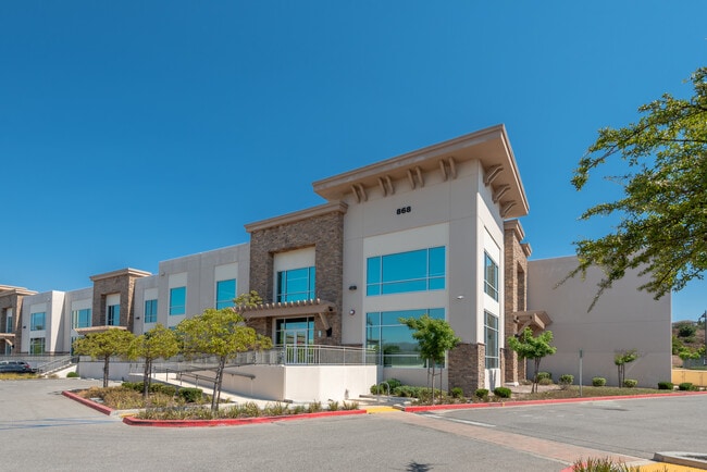 More details for 868 Patriot Dr, Moorpark, CA - Industrial for Sale