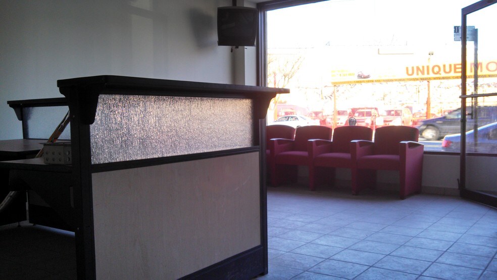 10610 Rockaway Blvd, Jamaica, NY à louer - Autre - Image 2 de 5