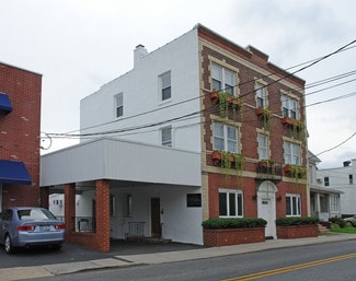 Plus de détails pour 121 Regent St, Port Chester, NY - Commerce de détail à vendre