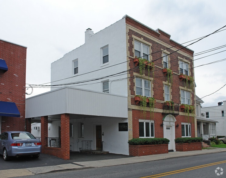 121 Regent St, Port Chester, NY à vendre - Photo principale - Image 1 de 22