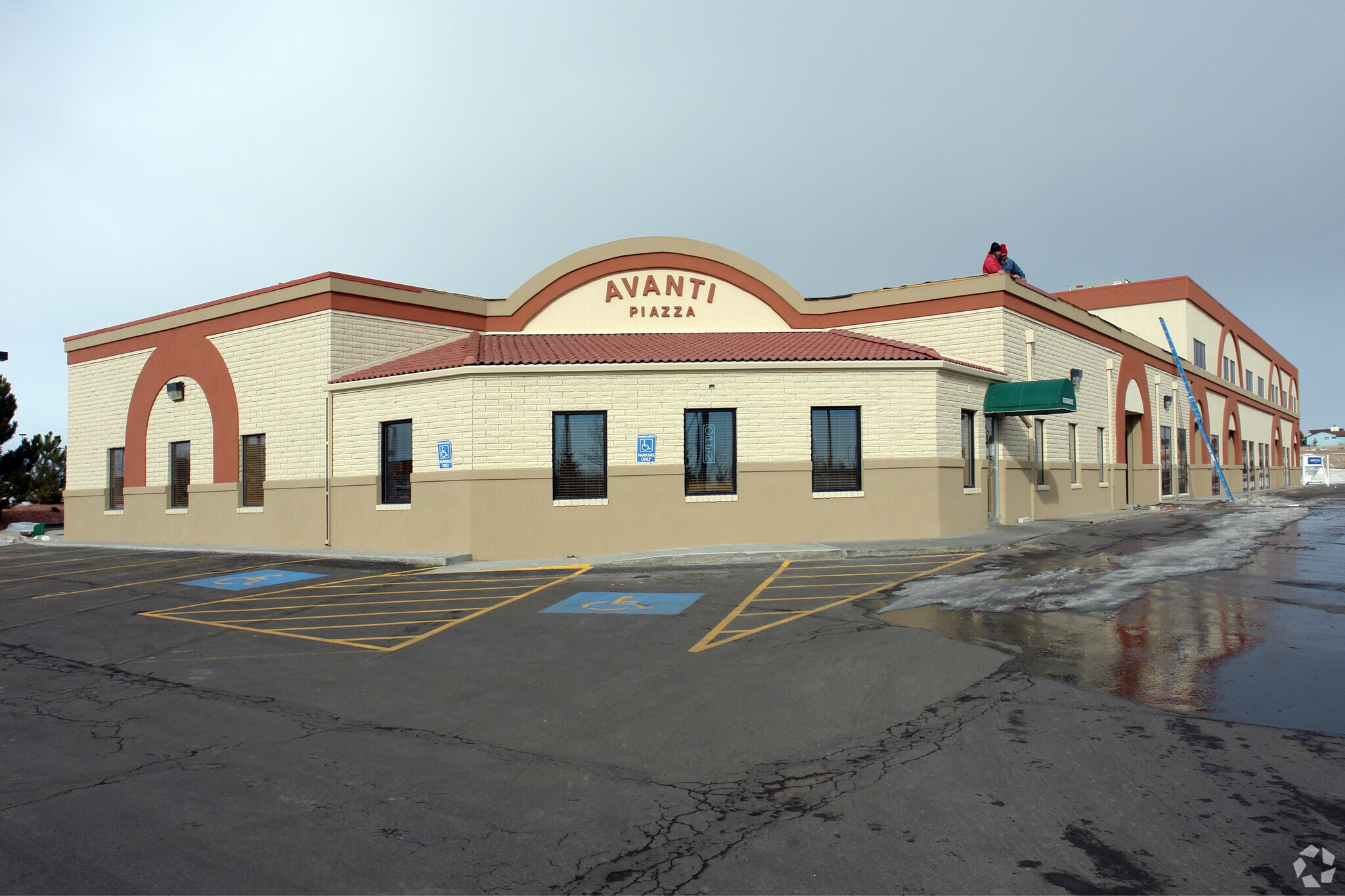 4620 Grandview Ave, Cheyenne, WY for lease Primary Photo- Image 1 of 26