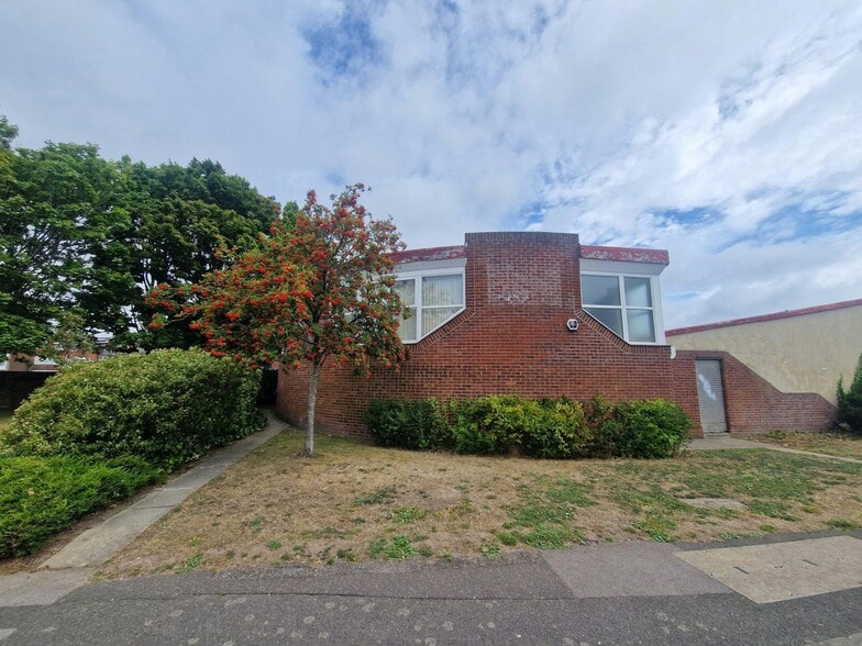 Port Royal St, Southsea for lease - Building Photo - Image 2 of 4