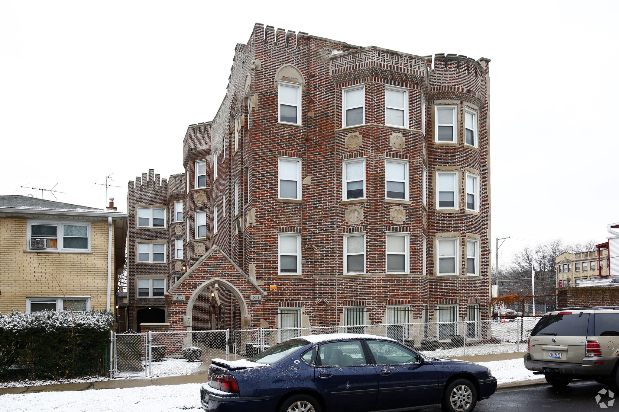 7914 S Dobson Ave, Chicago, IL for sale Primary Photo- Image 1 of 20