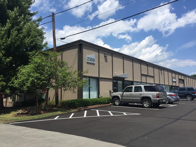 Plus de détails pour 2350 Eldo Rd, Monroeville, PA - Industriel à louer