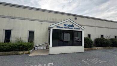 4379 Easton Ave, Bethlehem, PA for lease Interior Photo- Image 2 of 44