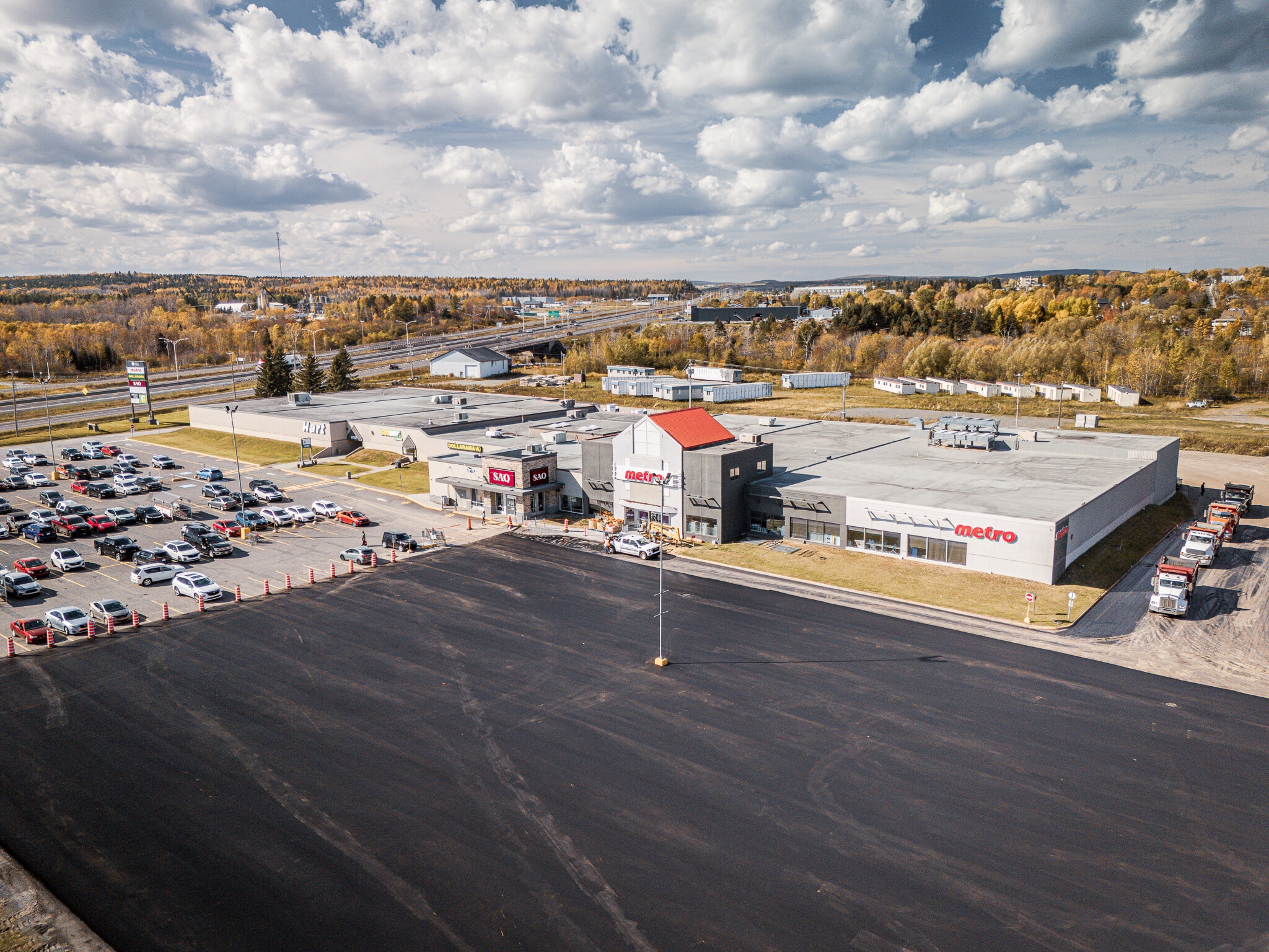 633 Rue Commerciale N, Cabano, QC for lease Primary Photo- Image 1 of 7