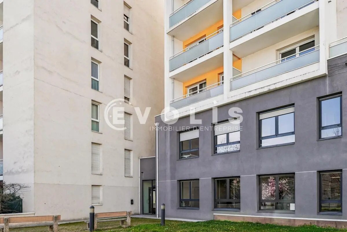 47 Avenue Leclerc, Lyon à vendre Photo du bâtiment- Image 1 de 10