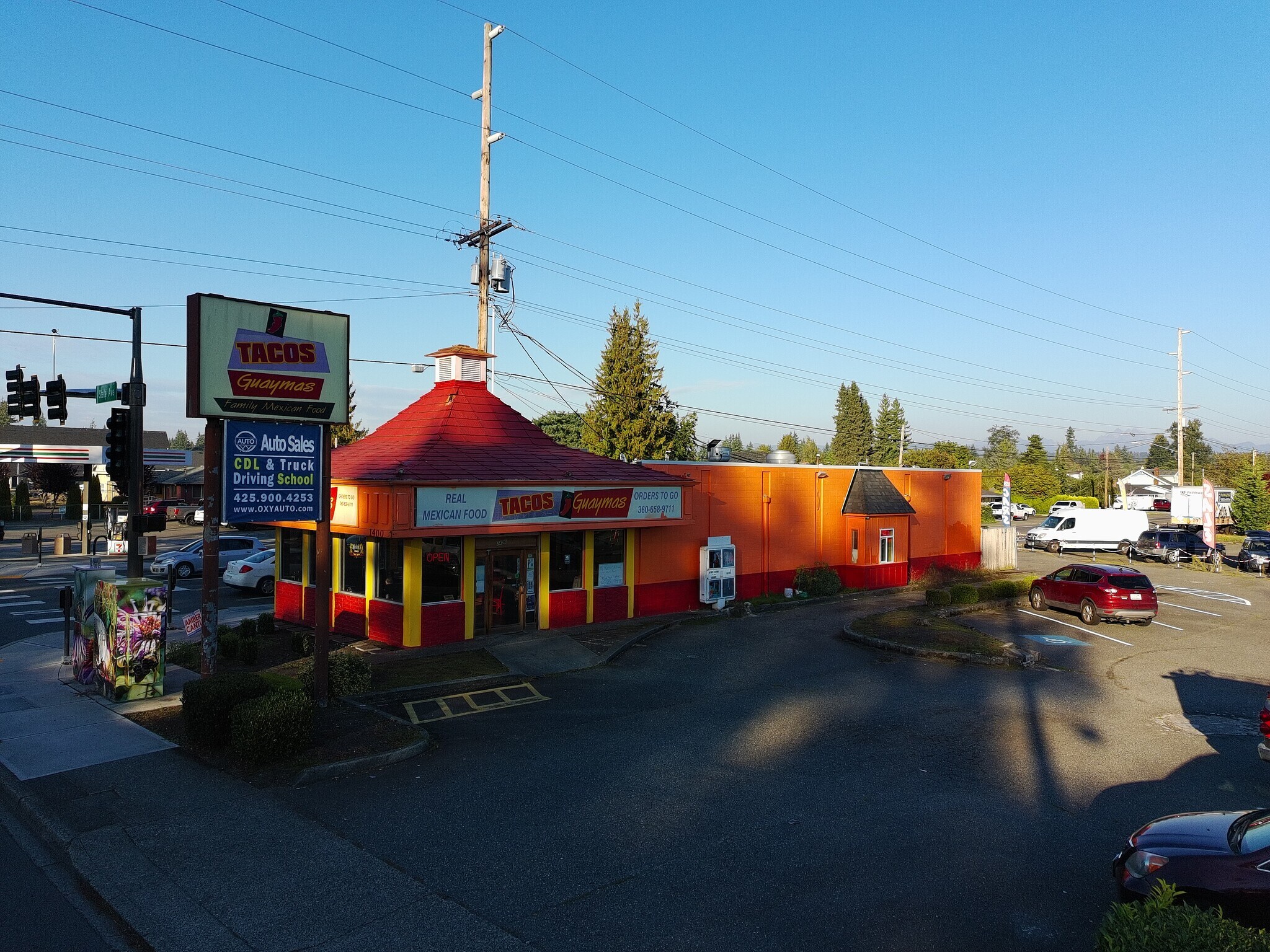 1400 State Ave, Marysville, WA à louer Photo du bâtiment- Image 1 de 4