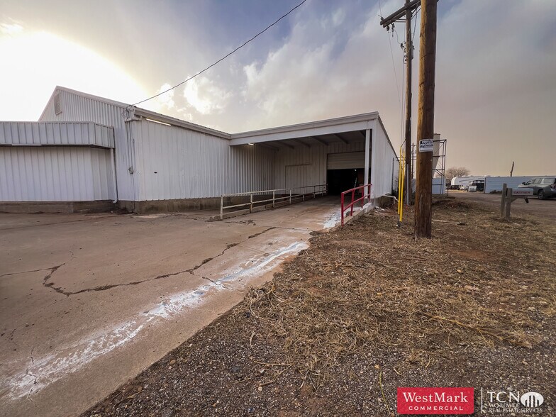 12208 Posey rd, Slaton, TX for sale - Building Photo - Image 2 of 5