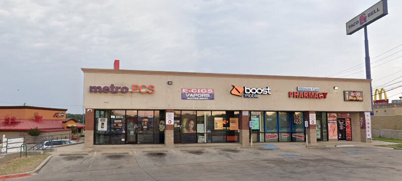 2813 N Commerce St, Fort Worth, TX à louer - Photo du bâtiment - Image 3 de 4