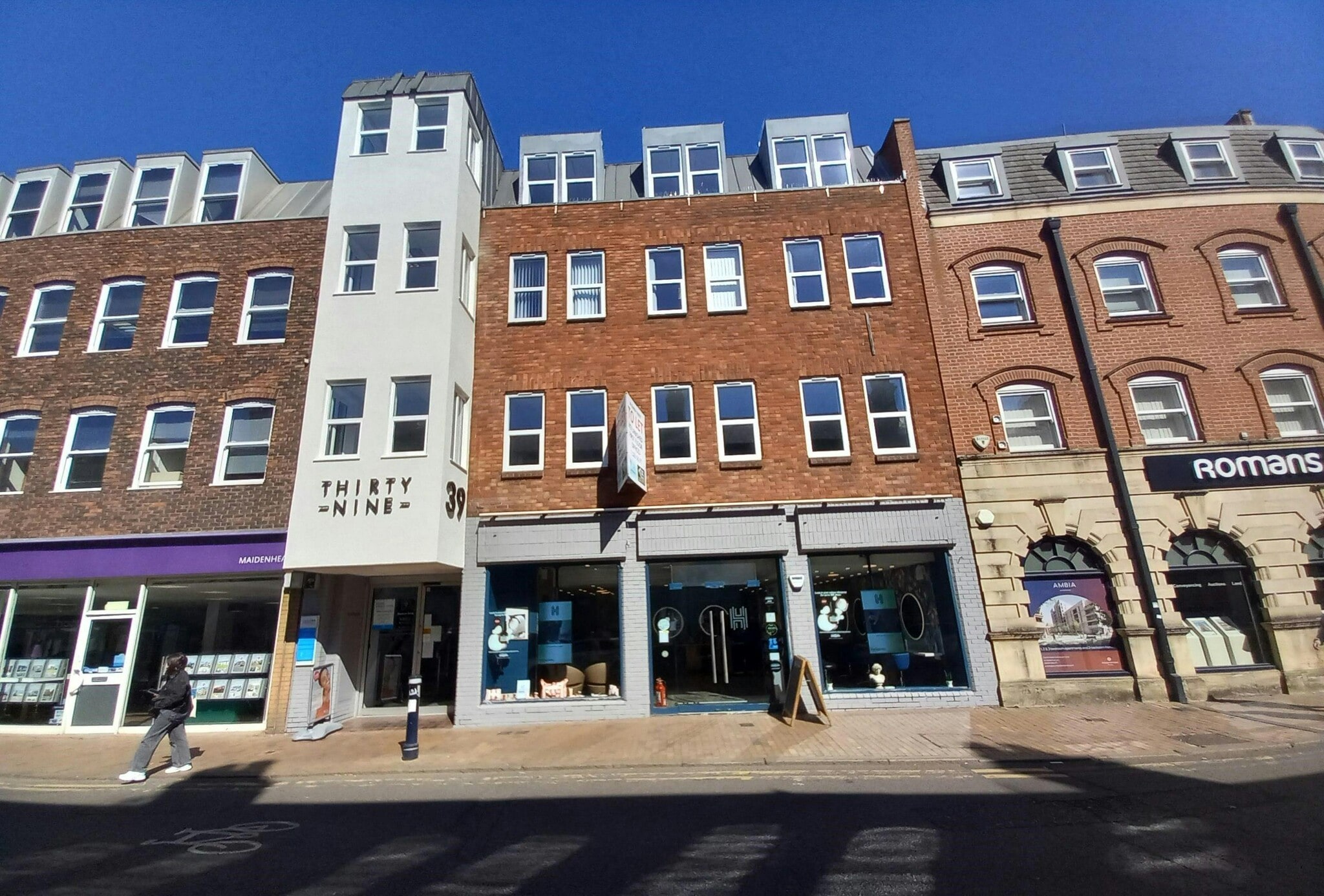 39 Queen St, Maidenhead for lease Building Photo- Image 1 of 10