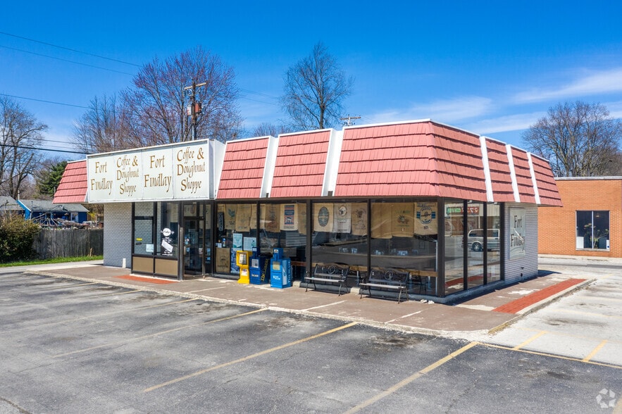 1016 Tiffin Ave, Findlay, OH for sale - Primary Photo - Image 1 of 3