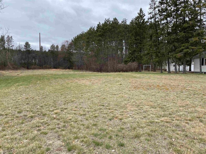 1821 Post Rd, Plover, WI à vendre - Photo du bâtiment - Image 2 de 3