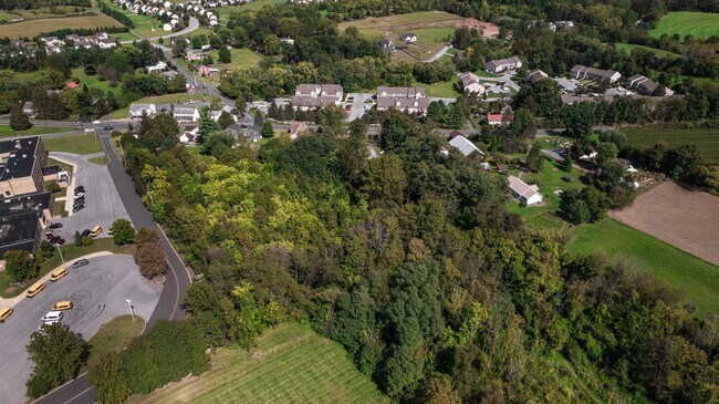 Plus de détails pour 1056 Old Swde Rd – à vendre, Douglassville, PA