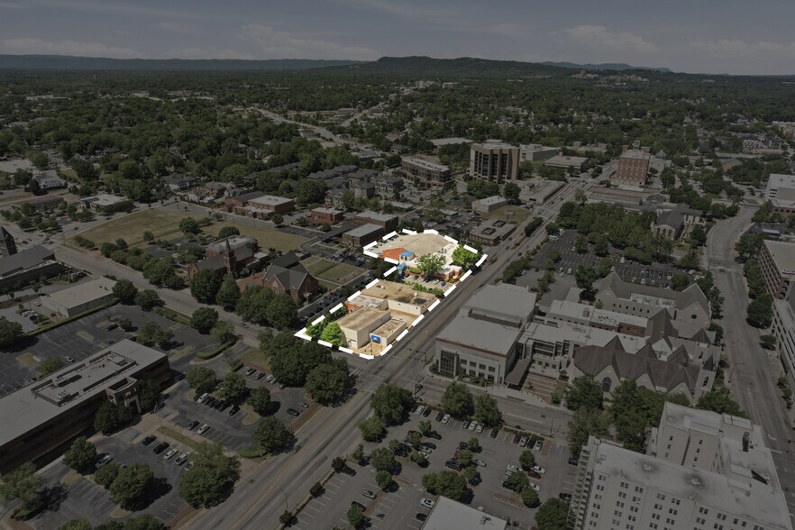Academy Street Properties portefeuille de 2 propriétés à vendre sur LoopNet.ca - Aérien - Image 3 de 24