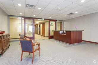 451 Florida St & 450 Laurel St, Baton Rouge, LA à louer Photo intérieure- Image 1 de 2