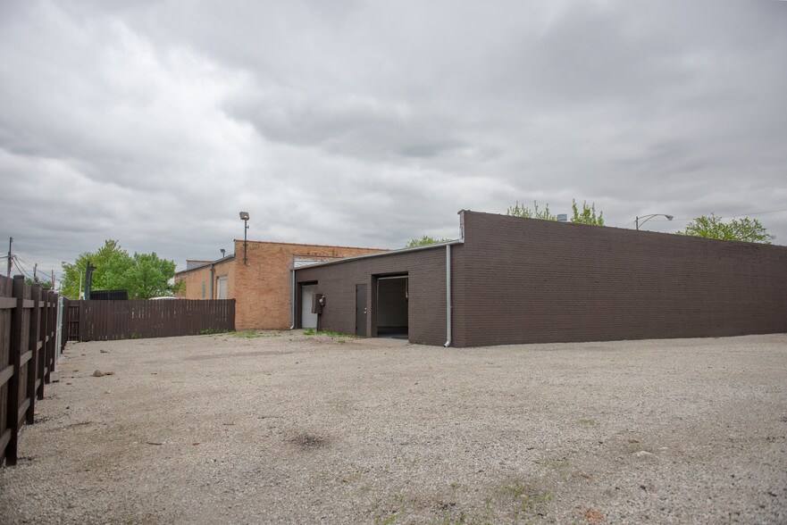5710-5712 S Central Ave, Chicago, IL à vendre - Photo du bâtiment - Image 2 de 18