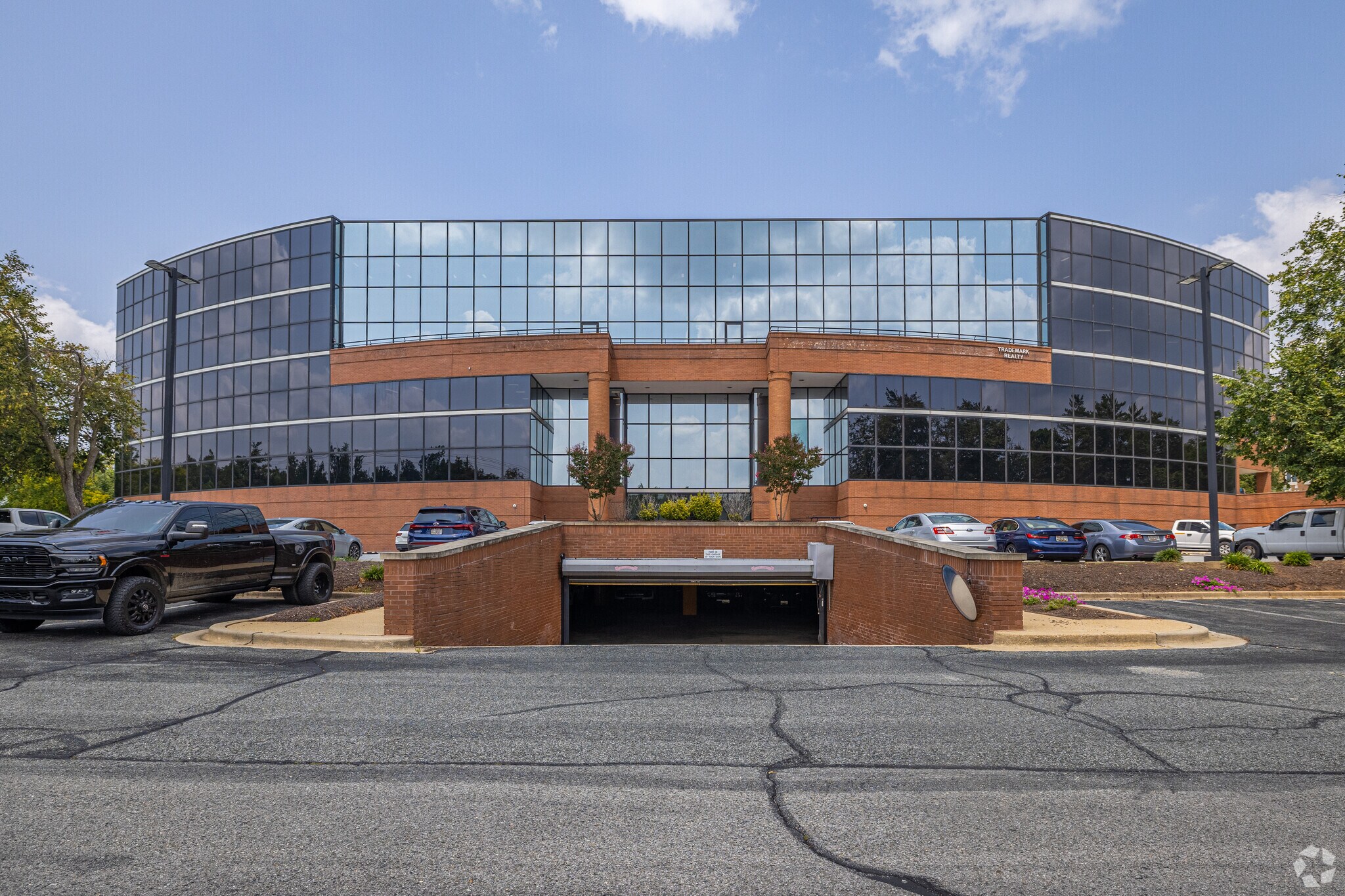 6401 Golden Triangle Dr, Greenbelt, MD à louer Photo principale- Image 1 de 21